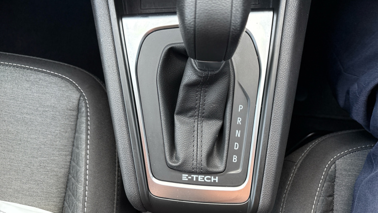 Renault Captur 1.6 E-Tech full hybrid 145 Evolution 5dr Auto Hybrid Hatchback